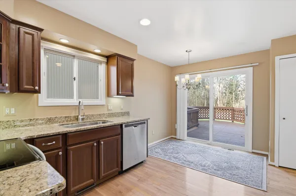 $299,900 | 6241 Gatewood, West Bloomfield, MI 48322