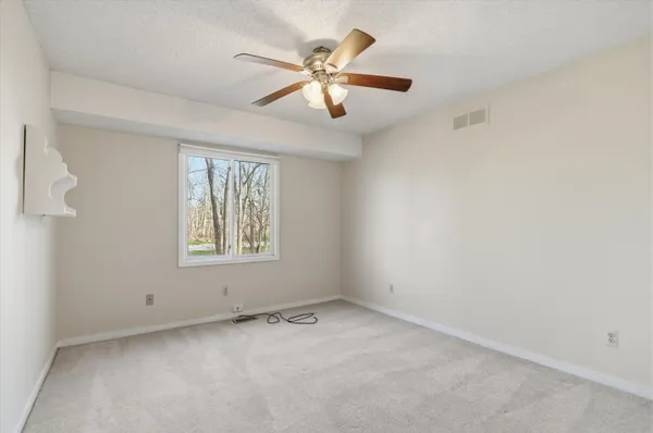 $299,900 | 6241 Gatewood, West Bloomfield, MI 48322