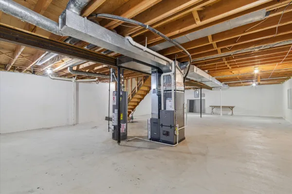 $299,900 | 6241 Gatewood, West Bloomfield, MI 48322