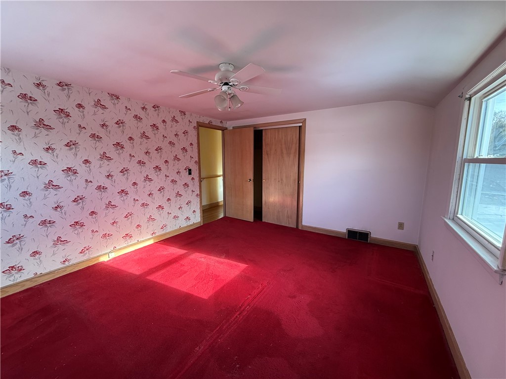 64 Cliffside Drive Cranston, RI 02920 - Photo 8 of 28