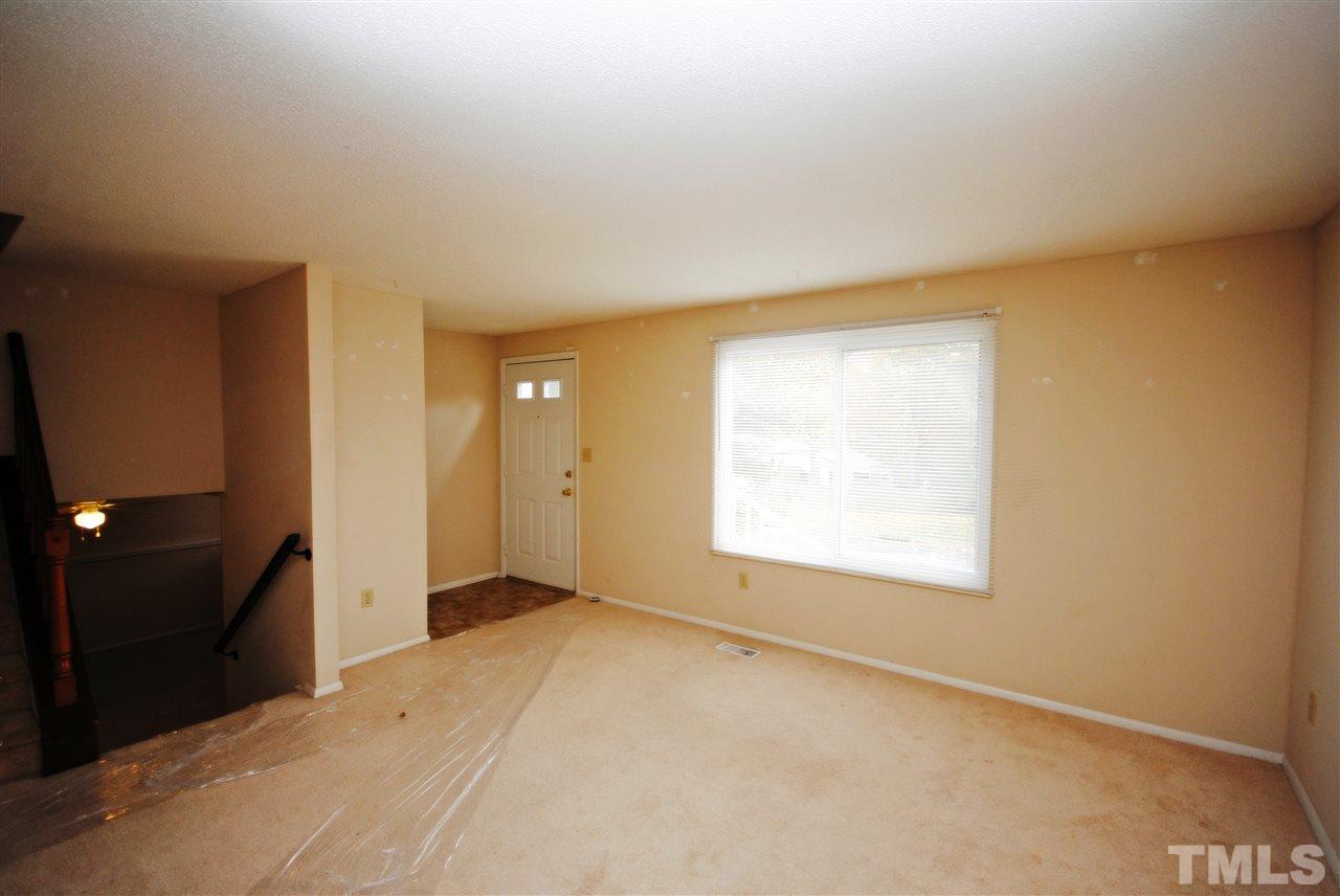 7813 Mourning Dove Road Raleigh, NC 27615 - Photo 4 of 15