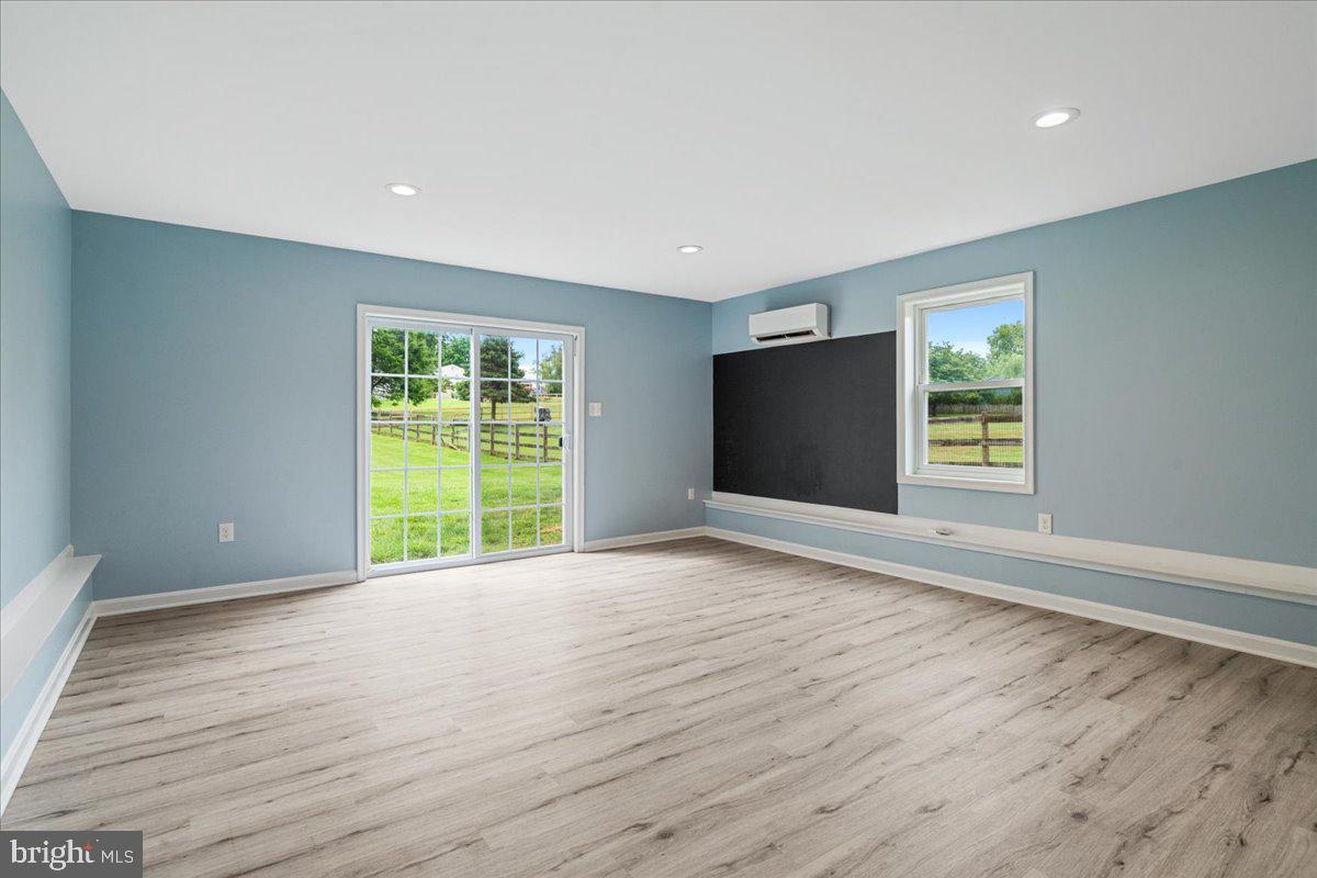 11907 Lynn Crest Road Monrovia, MD 21770 - Photo 9 of 55