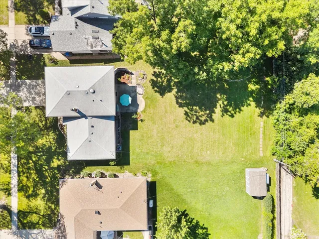 $3,500 | 300 South We Go Trail, Mount Prospect, IL 60056