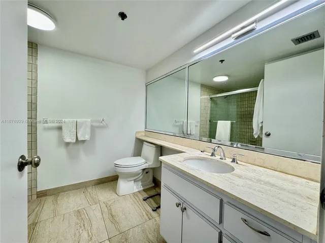 $8,500 | 201 Crandon Boulevard, Unit 324, Key Biscayne, FL 33149