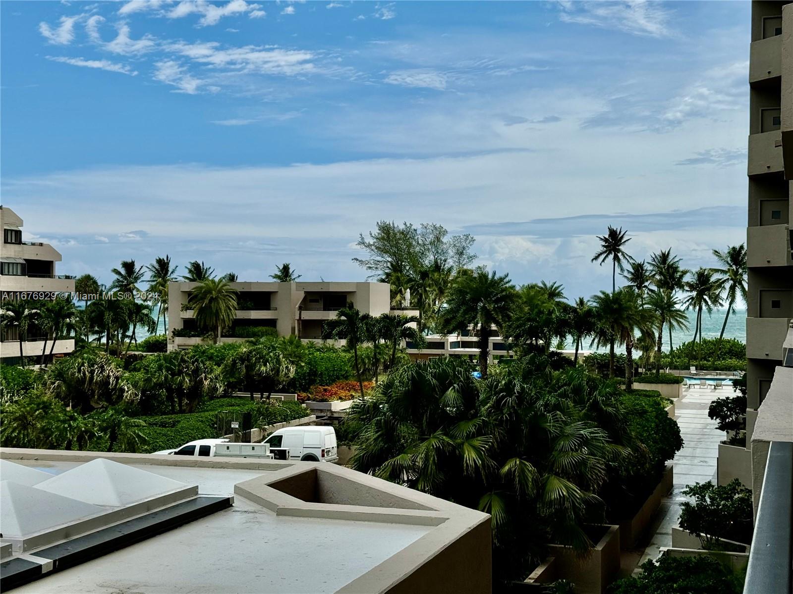 201 Crandon Boulevard, Unit 324 Key Biscayne, FL 33149 - Photo 33 of 33