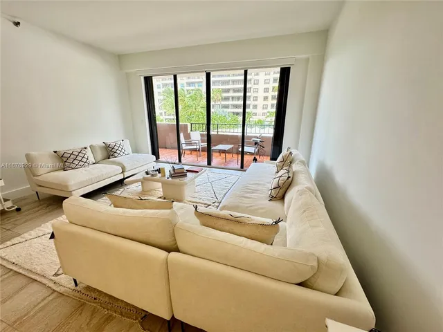 $8,500 | 201 Crandon Boulevard, Unit 324, Key Biscayne, FL 33149