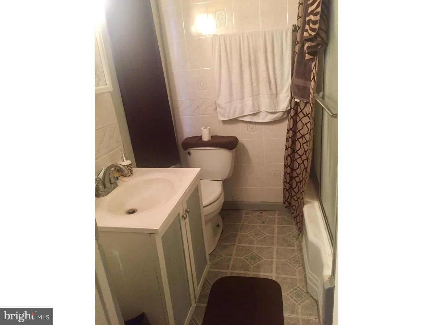 1035 North 10th Street Reading, PA 19604 - Photo 6 of 10