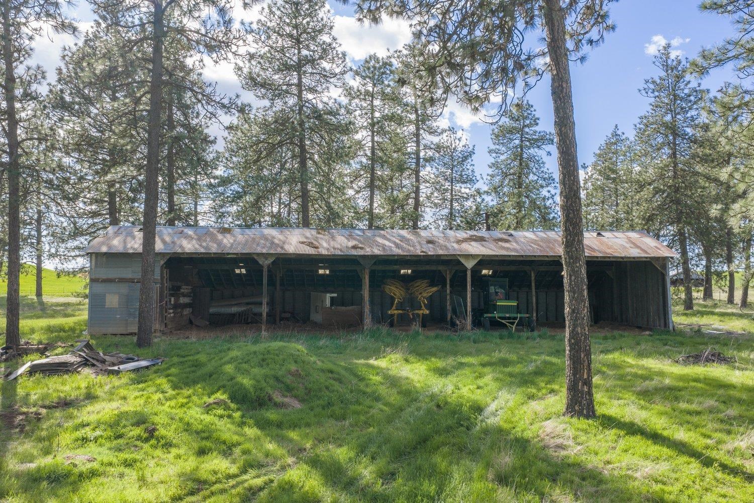 32312 South North Pine Creek Road Spangle, WA 99031 - Photo 19 of 34