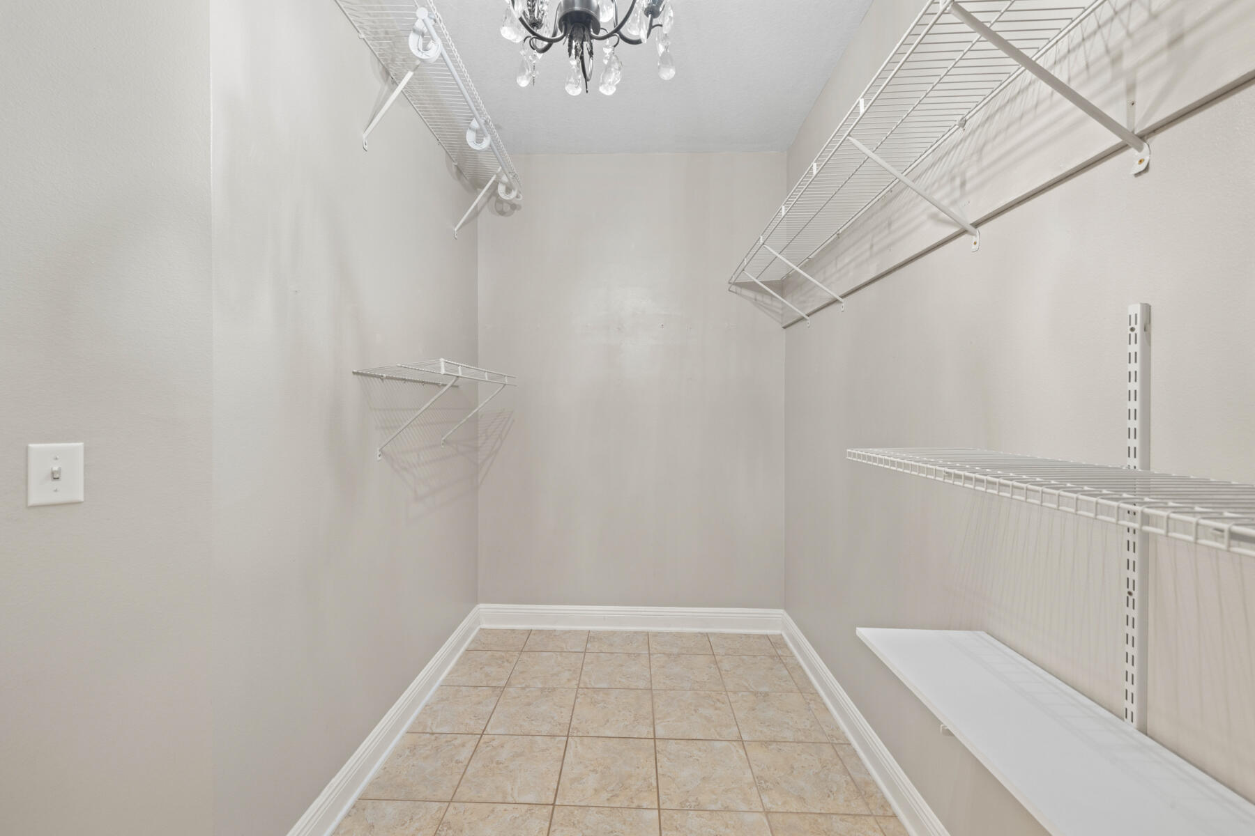 364 Cox Road Santa Rosa Beach, FL 32459 - Photo 20 of 36 Master Closet