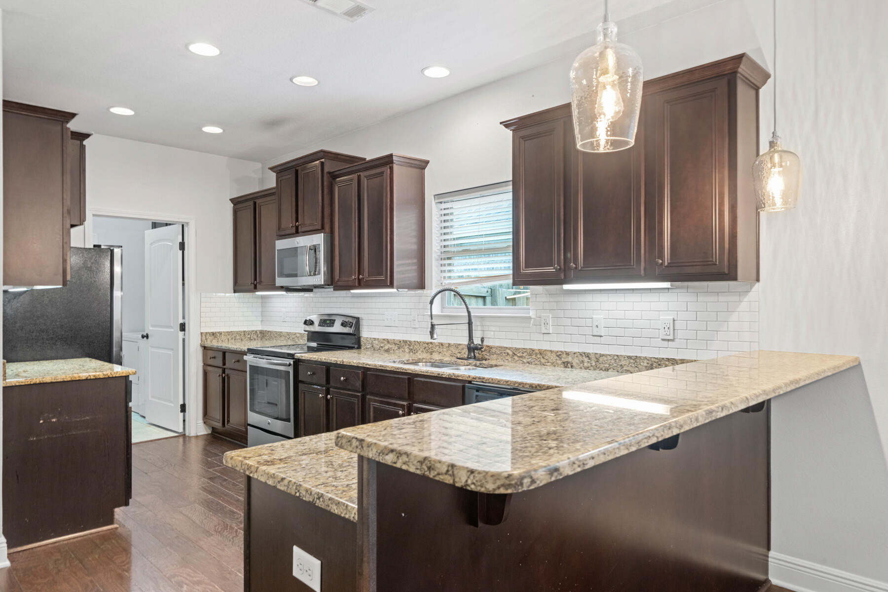 364 Cox Road Santa Rosa Beach, FL 32459 - Photo 5 of 36 Kitchen