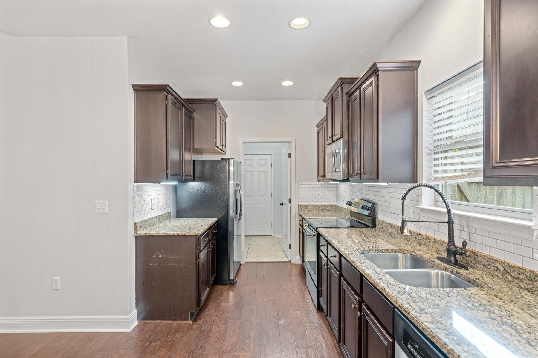 364 Cox Road Santa Rosa Beach, FL 32459 - Photo 6 of 36 Kitchen