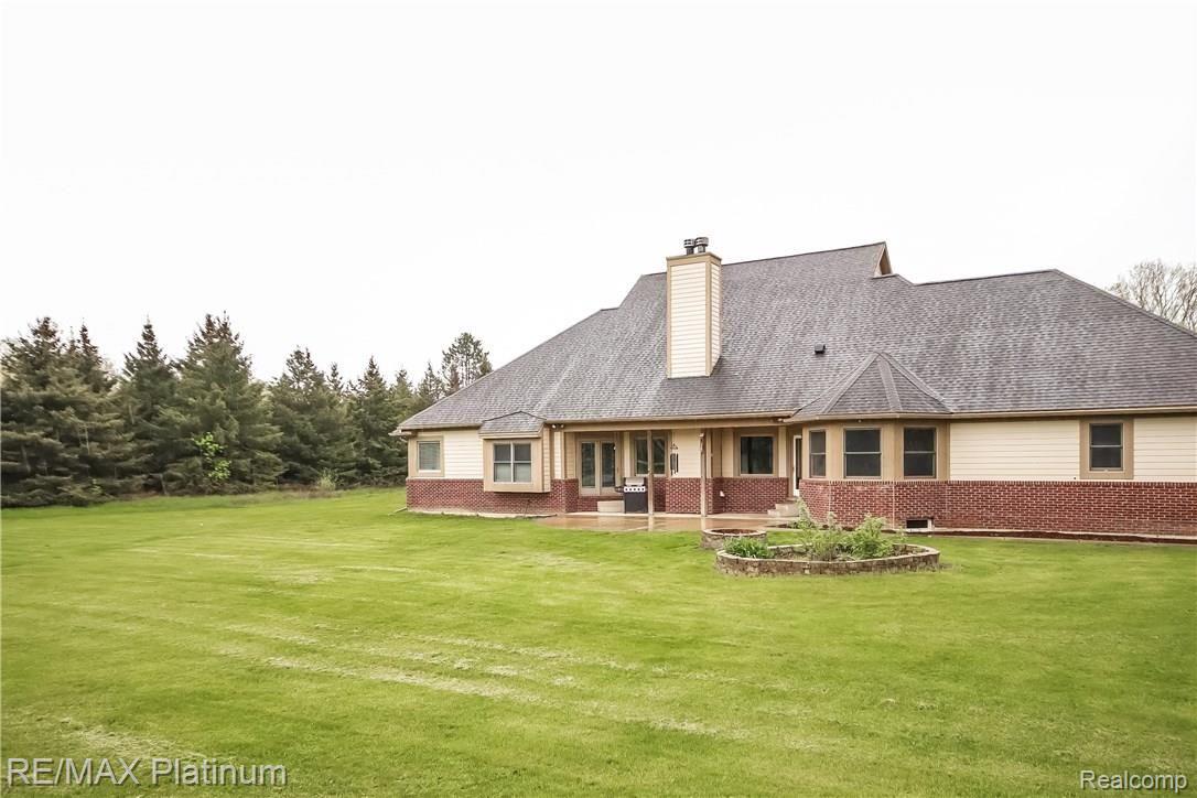 333 East Davis Road Howell, MI 48843 - Photo 53 of 65 054-5722279-large.jpg
