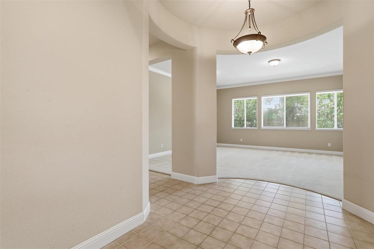 4129 Poppleton Way Carmichael, CA 95608 - Photo 4 of 48 a view of an empty room with a window