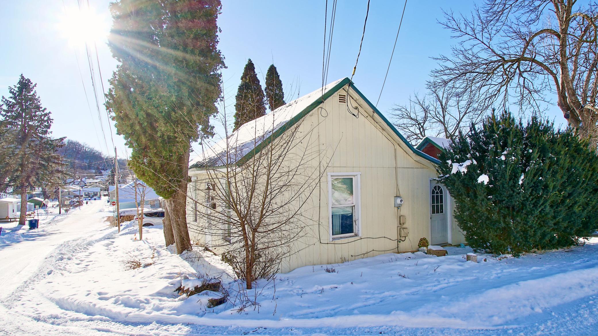 304 Sanderson Street Red Wing, MN 55066 - Photo 4 of 8