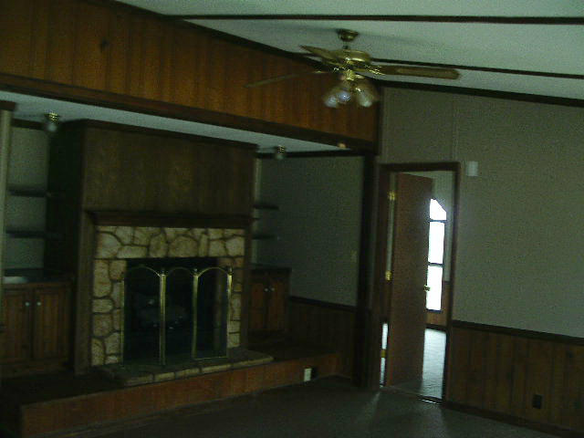 4005 Horseshoe Bend Road Goodview, VA 24095 - Photo 2 of 13 Living Room