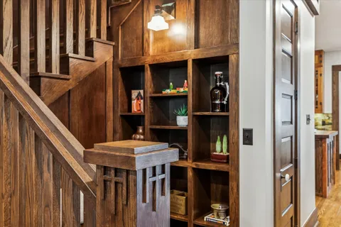 $1,028,000 | 512 Archer Street, Houston, TX 77009