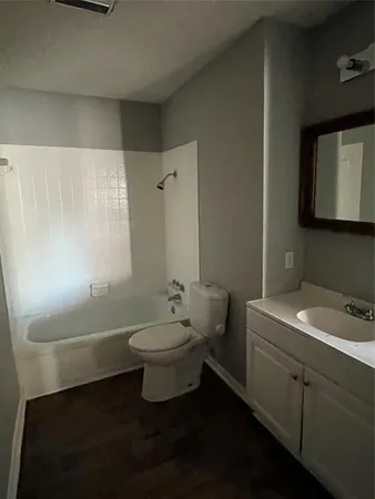 $950 | 327 John Wesley Boulevard, Bossier City, LA 71112