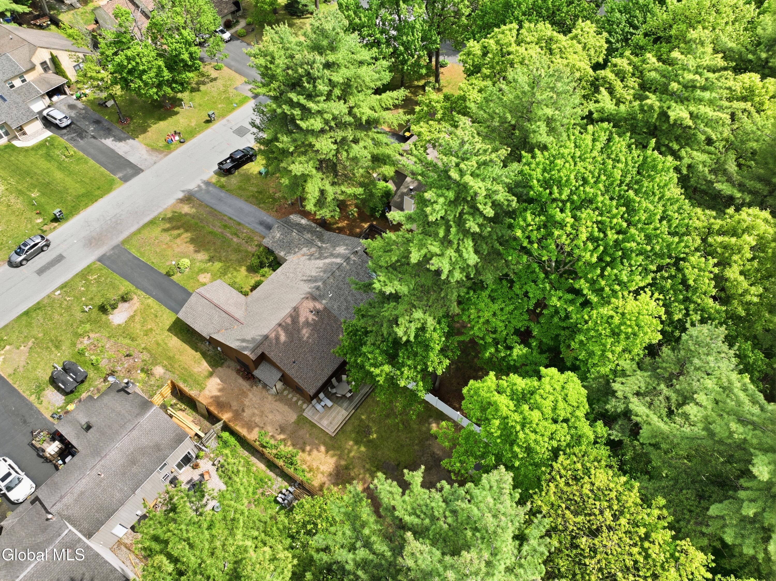268 Thimbleberry Road Ballston Spa, NY 12020 - Photo 21 of 25 DJI_0978