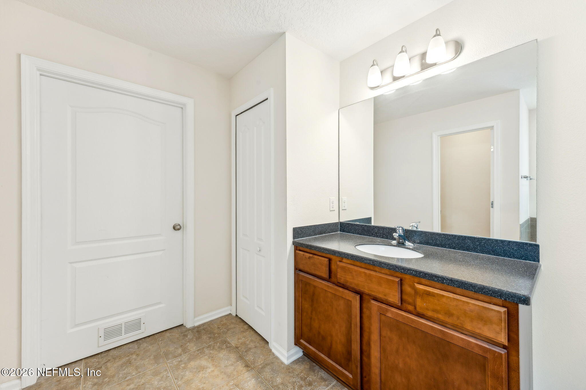 97019 Cobbler Court Yulee, FL 32097 - Photo 35 of 54 40-web-or-mls-65_97019 Cobbler Ct