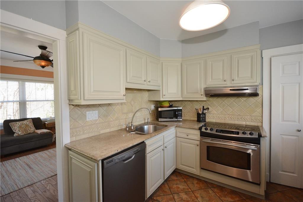 611 West Waldheim Road Pittsburgh, PA 15215 - Photo 5 of 25 Gallery Image 5