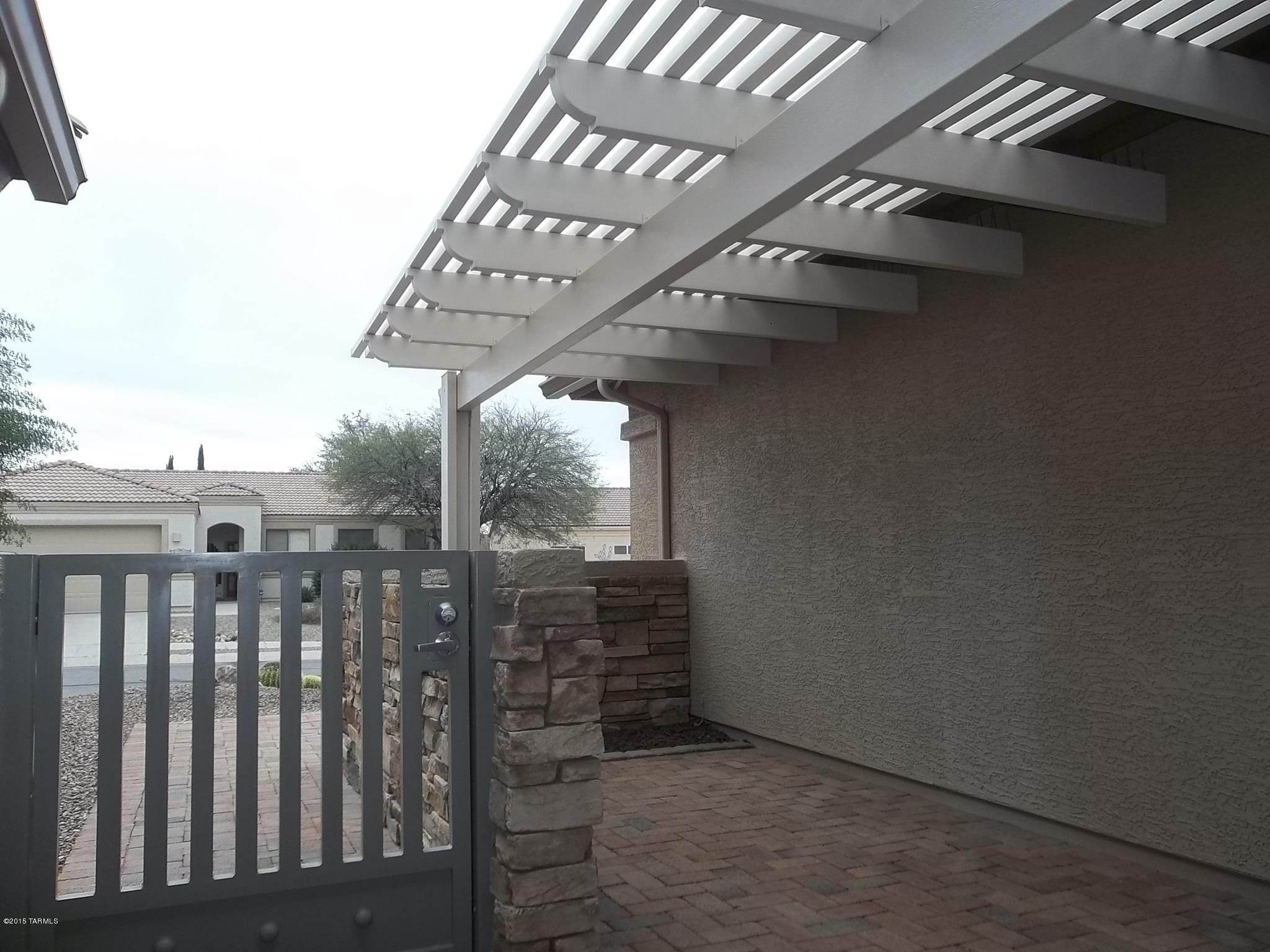 1446 North Bank Swallow Road Green Valley, AZ 85614 - Photo 6 of 37 Gallery Image 6