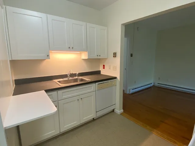 $1,225,000 | 51 Pearl Street, Guilford, CT 06437