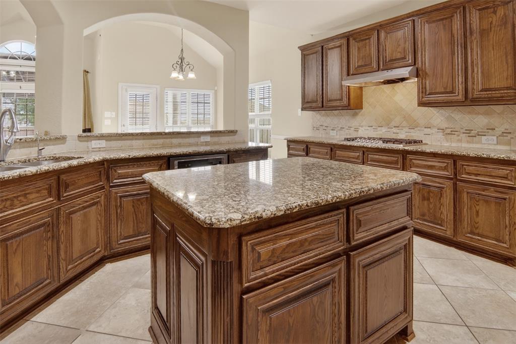 6132 Falls Lake Road Fort Worth, TX 76179 - Photo 15 of 40