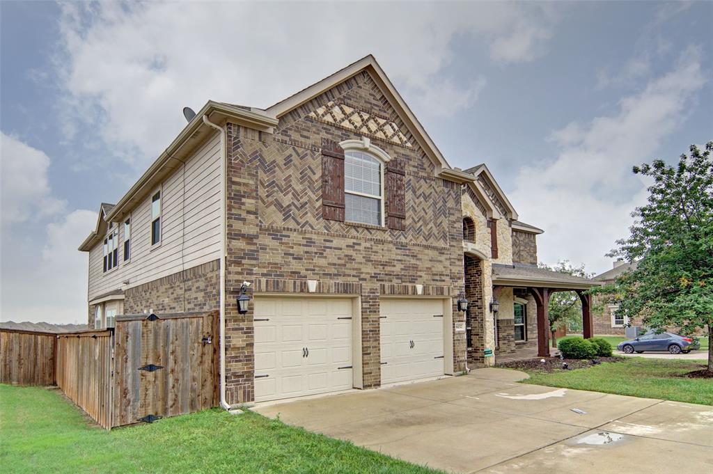 6132 Falls Lake Road Fort Worth, TX 76179 - Photo 2 of 40
