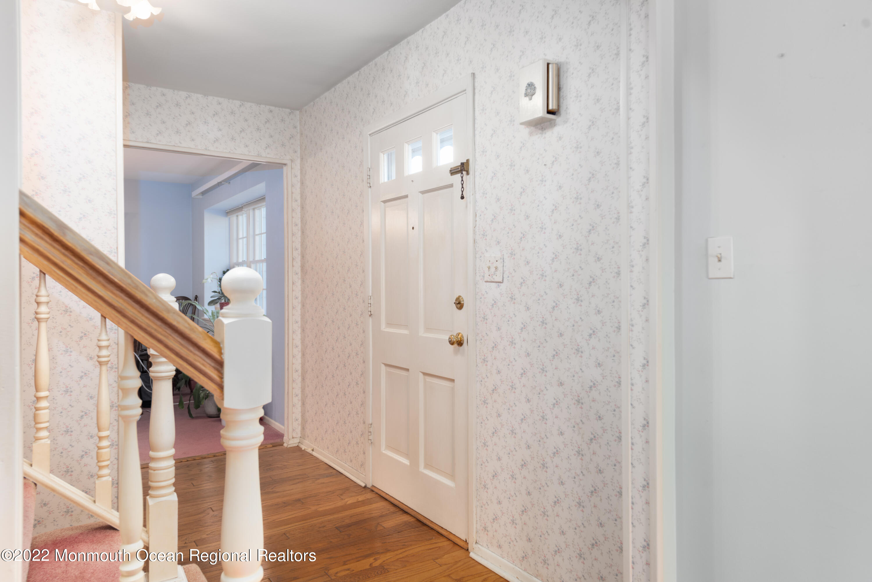 17 Waverly Place Aberdeen, NJ 07747 - Photo 37 of 38 BAP_2688-Edit