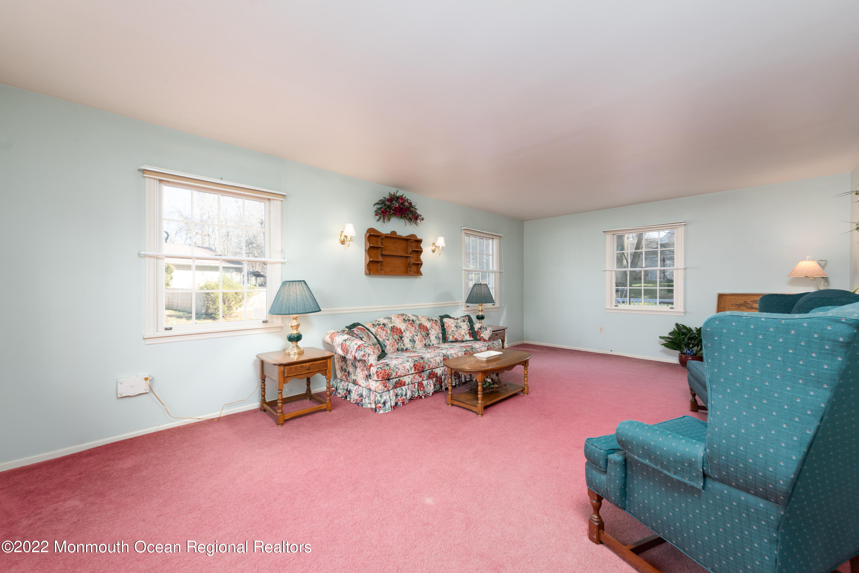 17 Waverly Place Aberdeen, NJ 07747 - Photo 4 of 38 BAP_2697-Edit