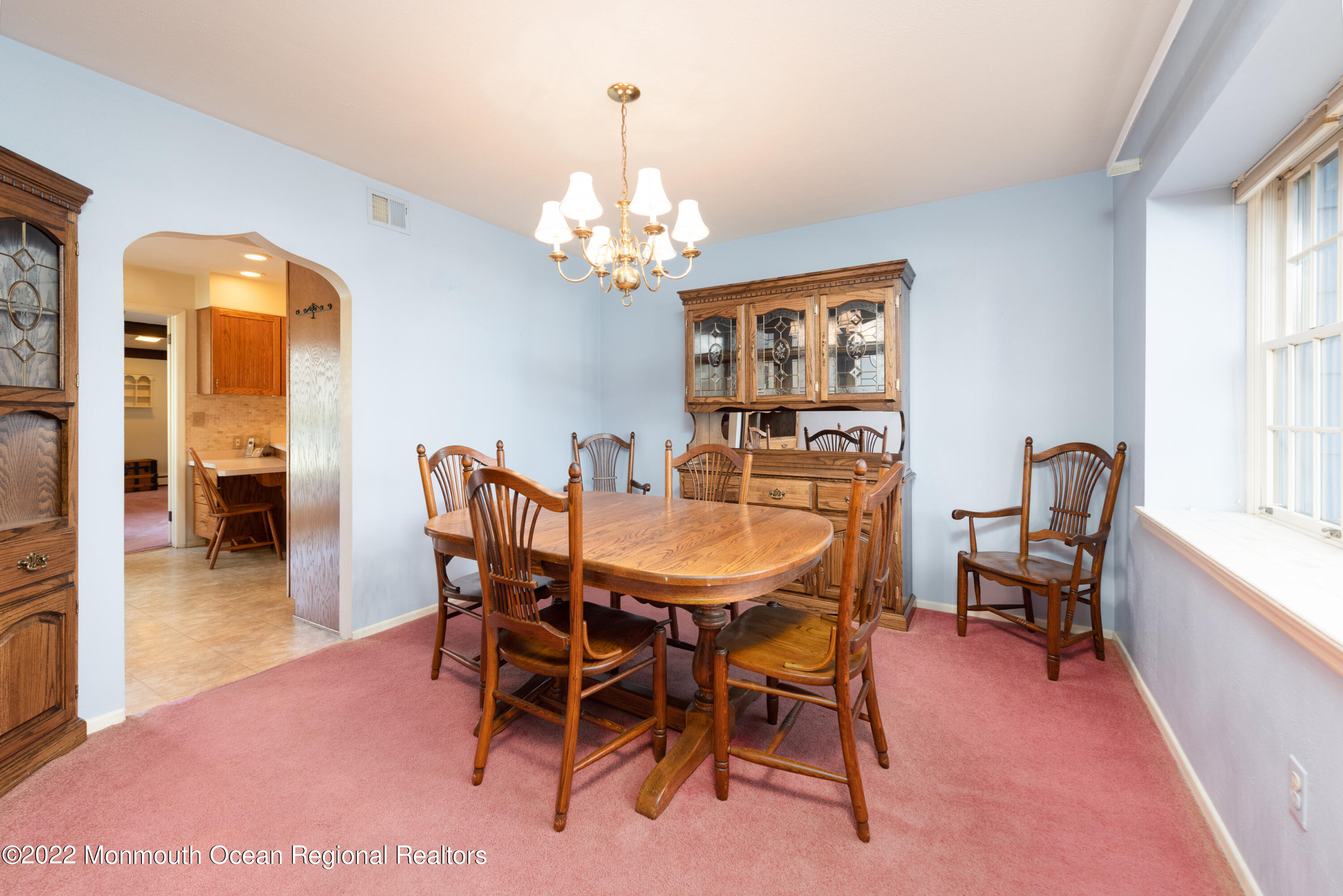 17 Waverly Place Aberdeen, NJ 07747 - Photo 5 of 38 BAP_2632-Edit