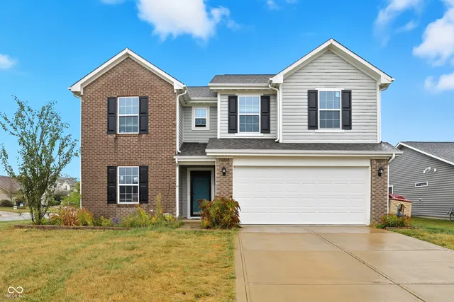 $290,000 | 2202 Silver Spoon Drive, Greenfield, IN 46140