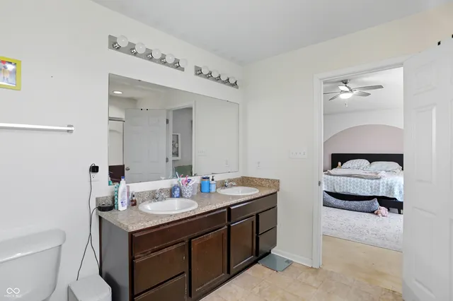 $289,900 | 2202 Silver Spoon Drive, Greenfield, IN 46140