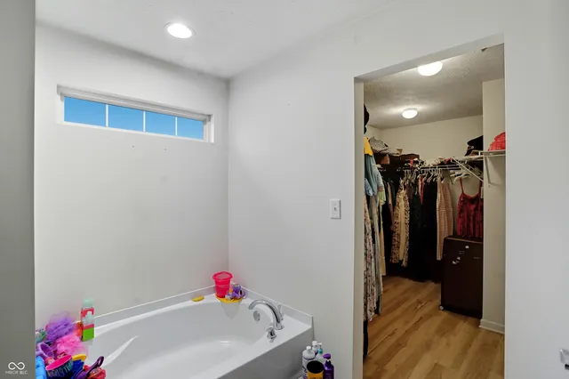 $289,900 | 2202 Silver Spoon Drive, Greenfield, IN 46140