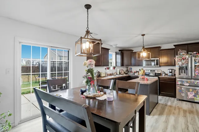 $289,900 | 2202 Silver Spoon Drive, Greenfield, IN 46140