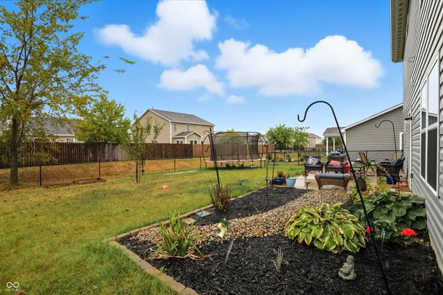 $289,900 | 2202 Silver Spoon Drive, Greenfield, IN 46140