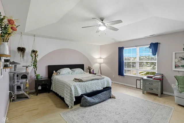 $289,900 | 2202 Silver Spoon Drive, Greenfield, IN 46140