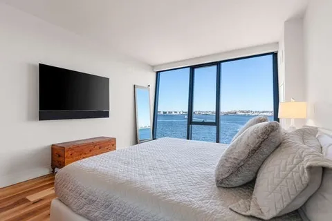 $5,995,000 | 300 Pier 4 Blvd., Unit 5C, Boston, MA 02210
