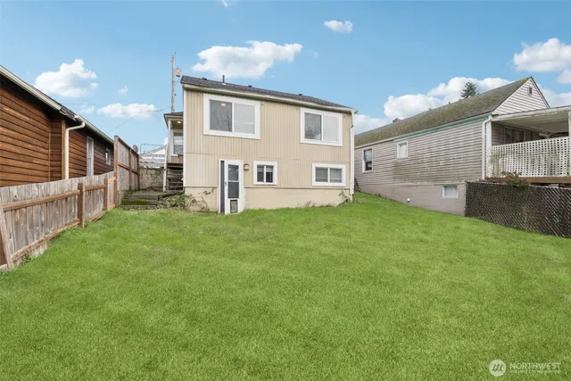 $395,000 | 966 Retsil Road East, Port Orchard, WA 98366