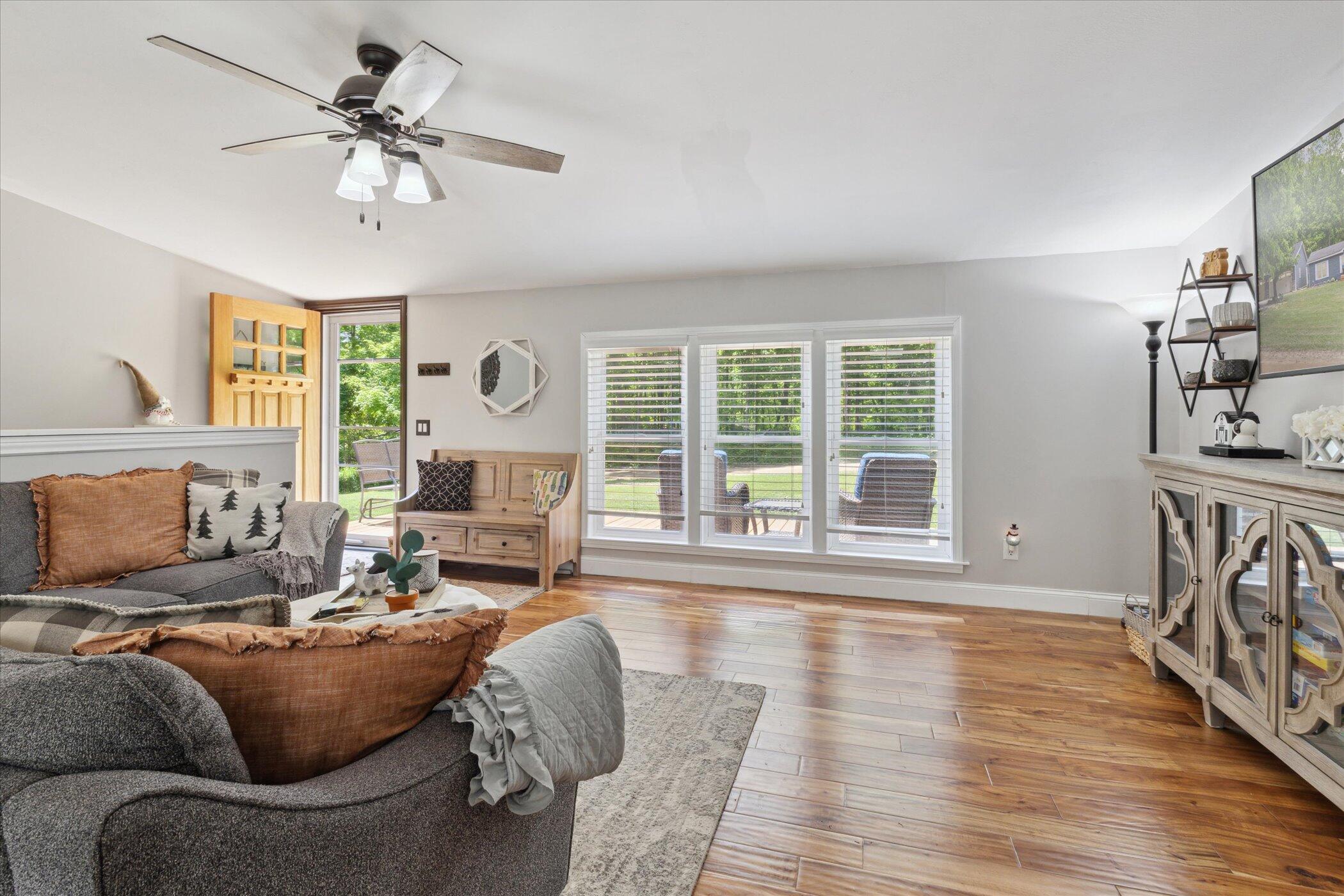 5885 Lammers Road Hastings, MI 49058 - Photo 7 of 43 10-5885-Lammers-Rd-Hastings-MI-49058-Win