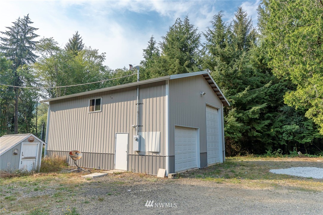 2336 East Hoquiam Road Hoquiam, WA 98550 - Photo 5 of 25 Gallery Image 5