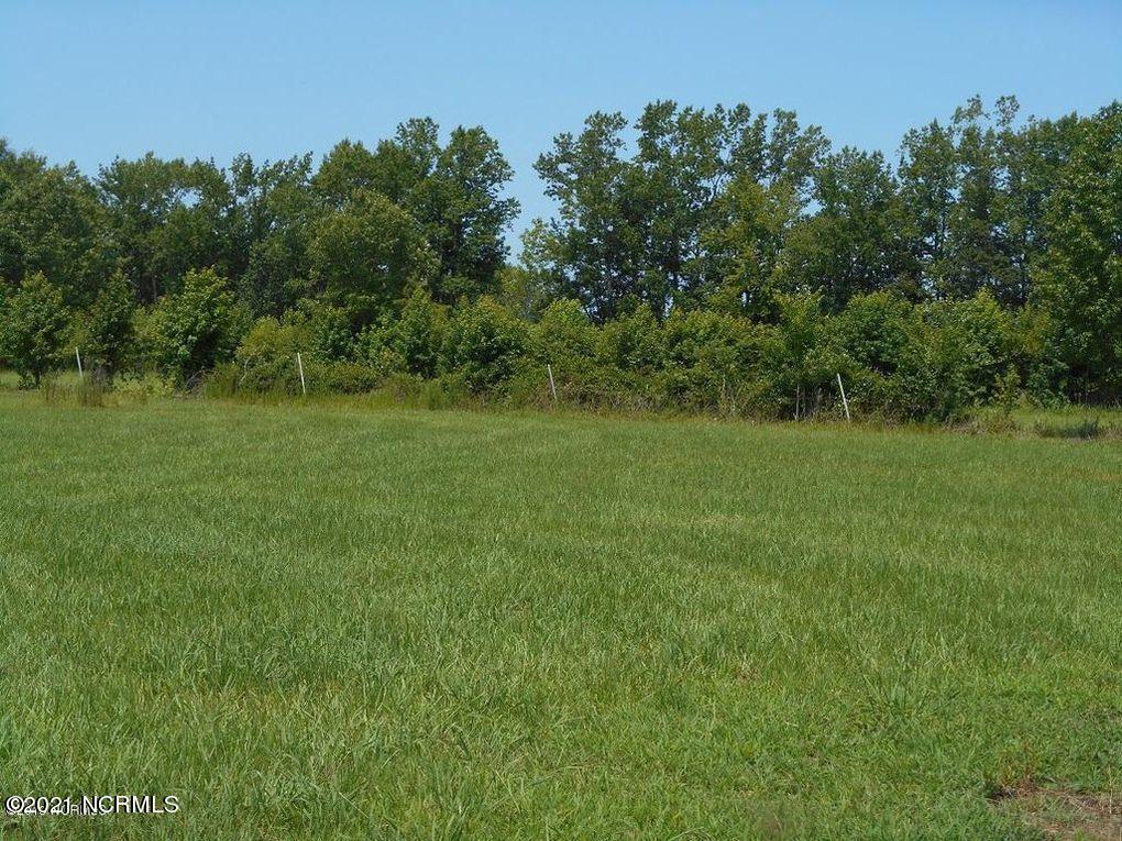 6132 Gum Swamp Road Ayden, NC 28513 - Photo 3 of 12 6132 Gum Swamp Rd Field 2