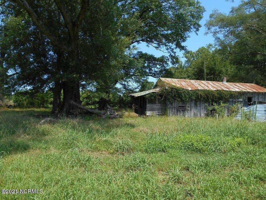 6132 Gum Swamp Road Ayden, NC 28513 - Photo 6 of 12 6132 Gum Swamp Rd Field 5