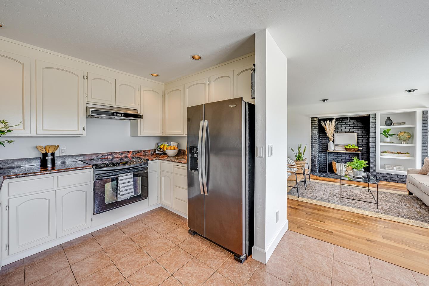 313 Sea Ridge Road, Unit B Aptos, CA 95003 - Photo 13 of 46 Gallery Image 13