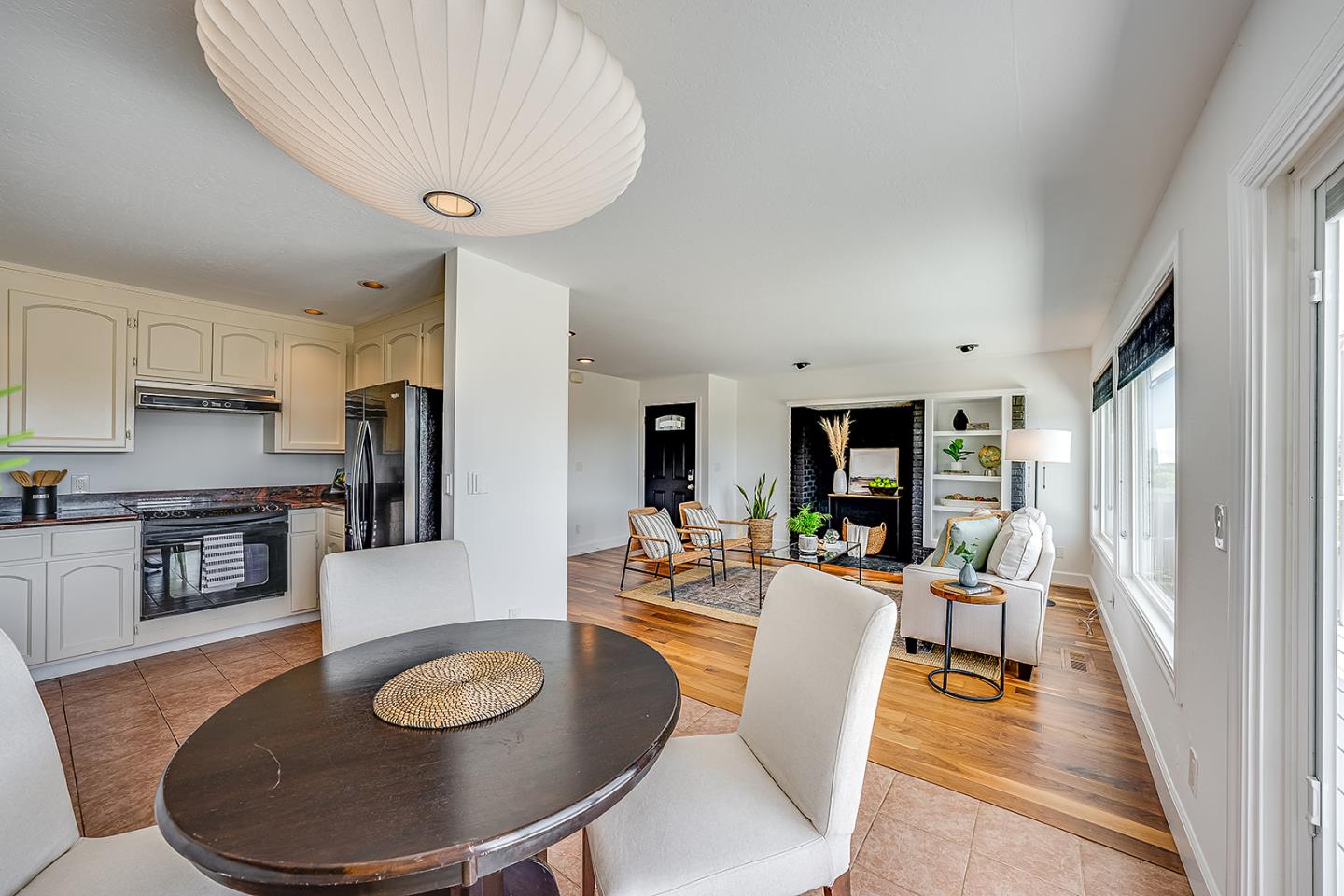 313 Sea Ridge Road, Unit B Aptos, CA 95003 - Photo 9 of 46 Gallery Image 9