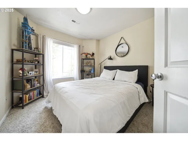 $330,000 | 660 Northeast 9th Street, Gresham, OR 97030