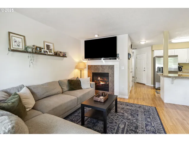 $330,000 | 660 Northeast 9th Street, Gresham, OR 97030