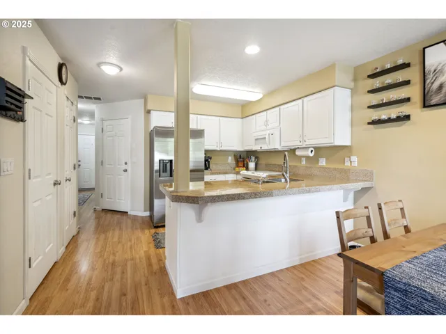 $330,000 | 660 Northeast 9th Street, Gresham, OR 97030