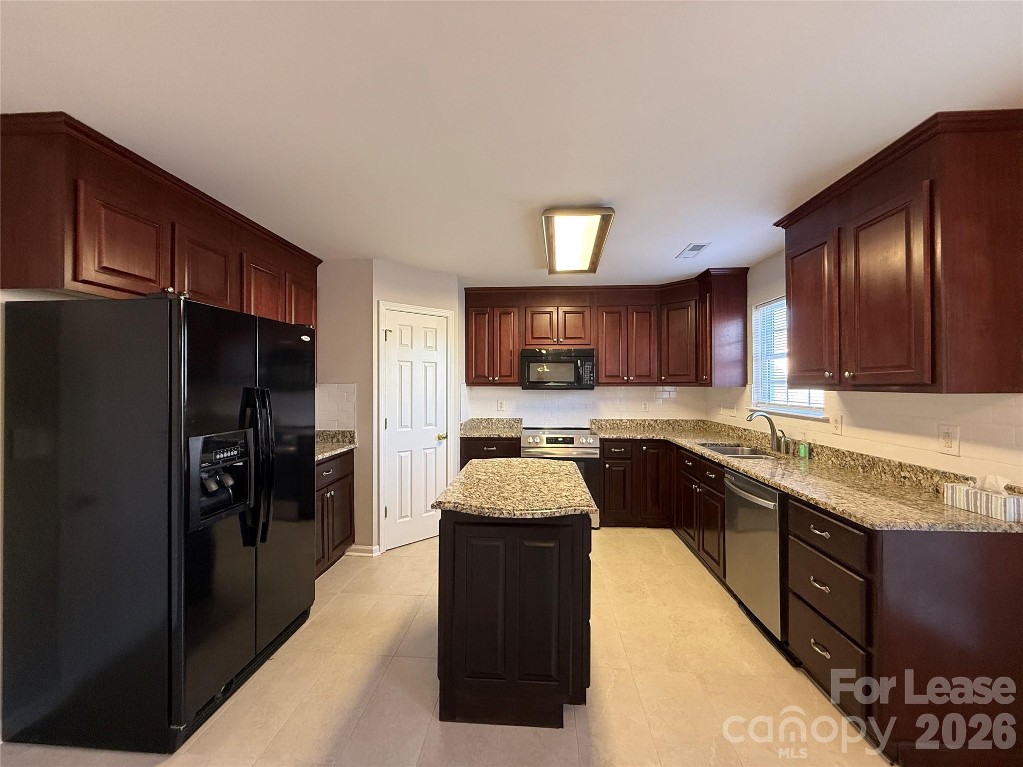 203 Almora Loop Mooresville, NC 28115 - Photo 16 of 37