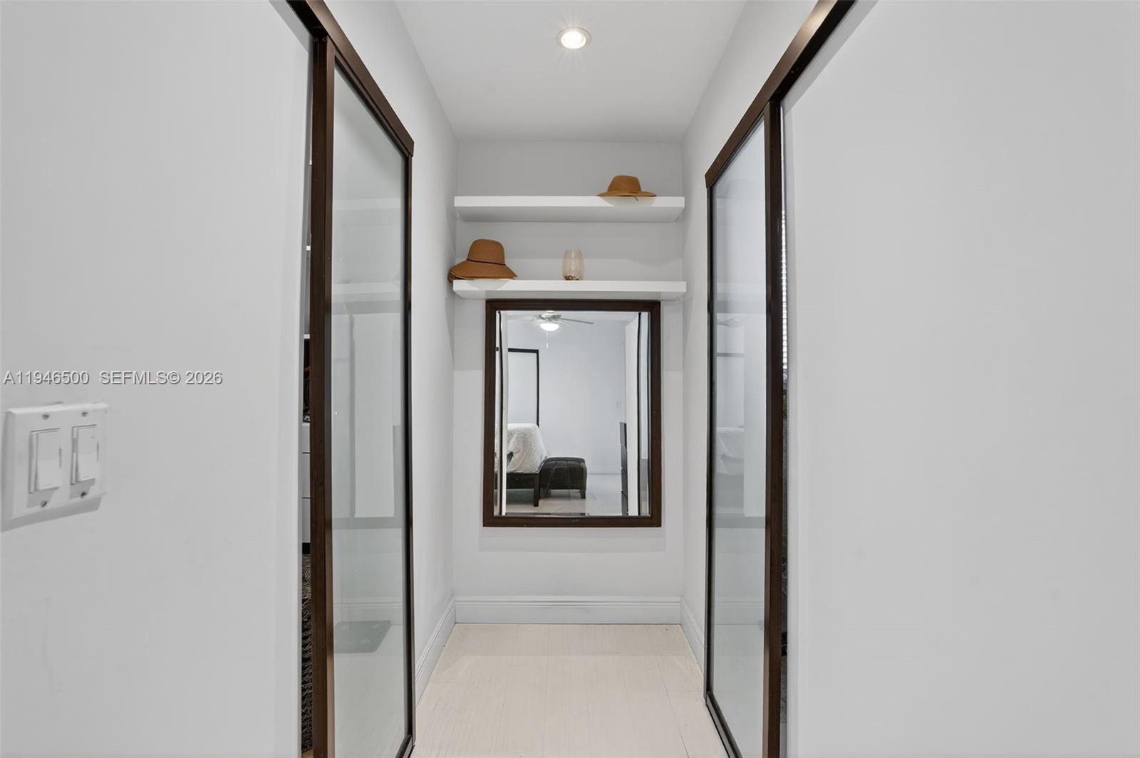 4710 Grant Street Hollywood, FL 33021 - Photo 20 of 56 HAULWAY